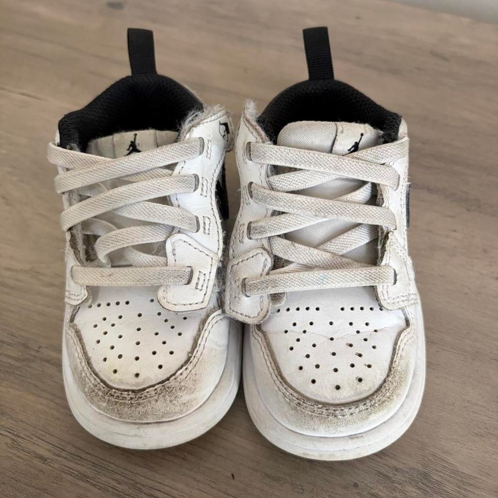 Jordan 1 Low Alt White Black Toddler Sneakers DR9747-132 US 6C